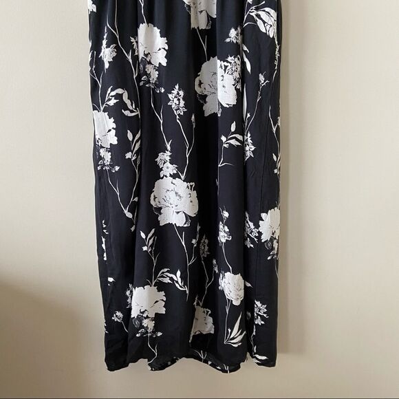 Lucky Brand-Floral Flutter Sleeve Midi Dress - Picture 8 of 9